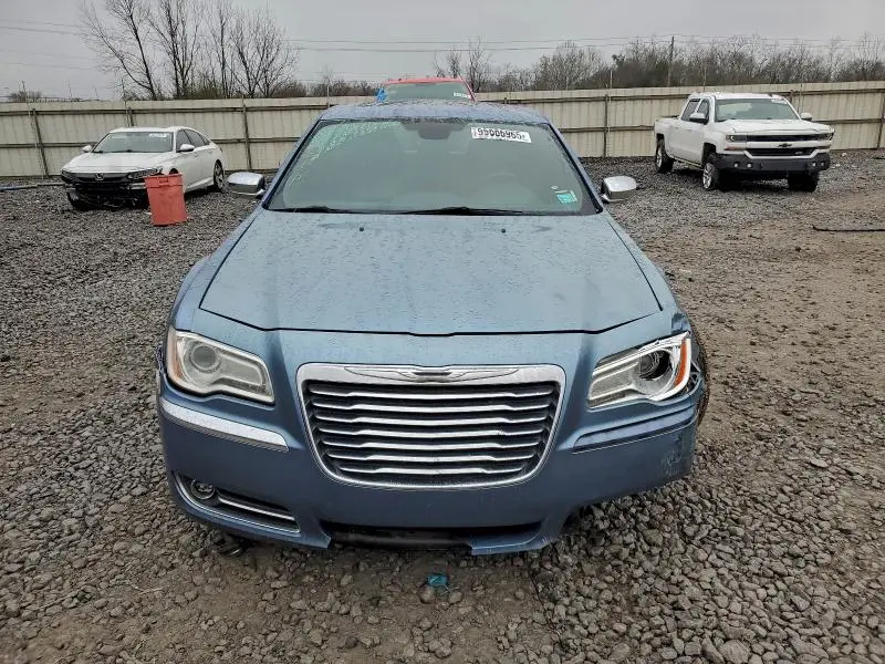 2011 CHRYSLER 300C   