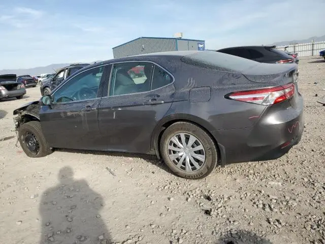 2018 TOYOTA CAMRY LE  