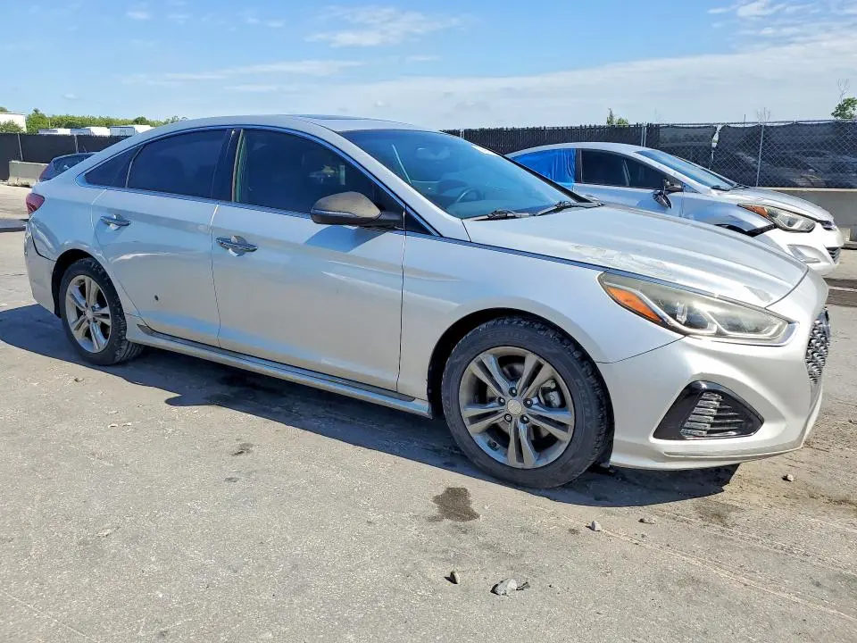 2018 HYUNDAI SONATA SPORT  