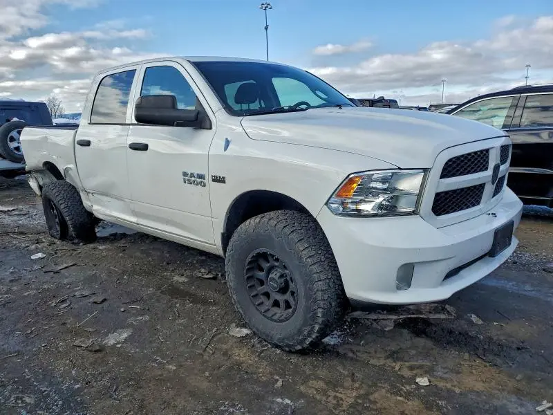 2014 RAM 1500 ST  