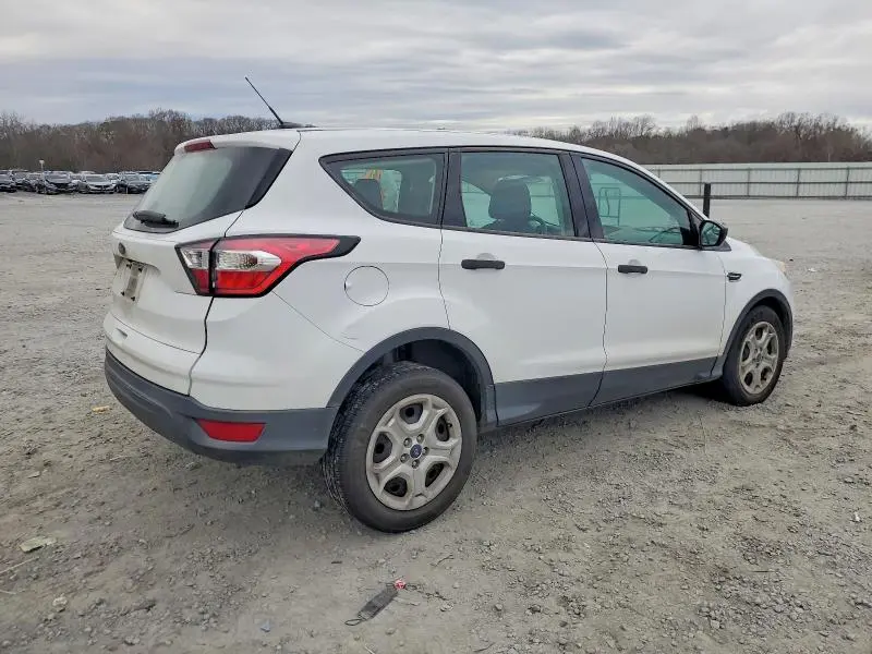 2017 FORD ESCAPE S  