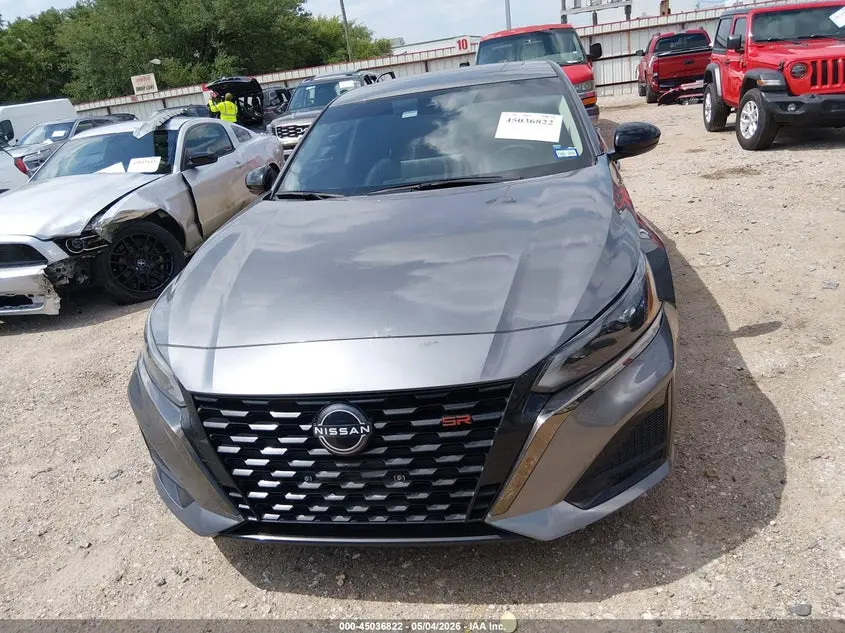 2024 NISSAN ALTIMA SR FWD