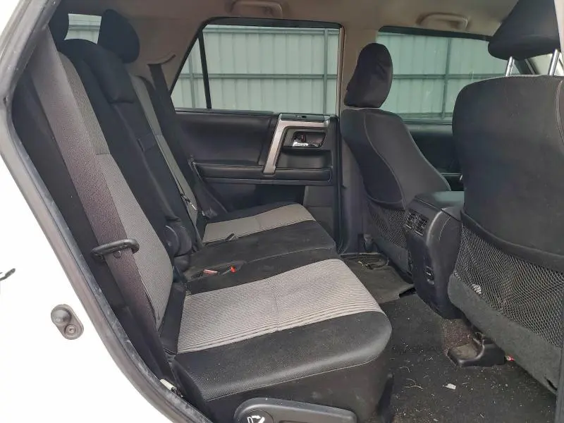 2014 TOYOTA 4RUNNER SR5  