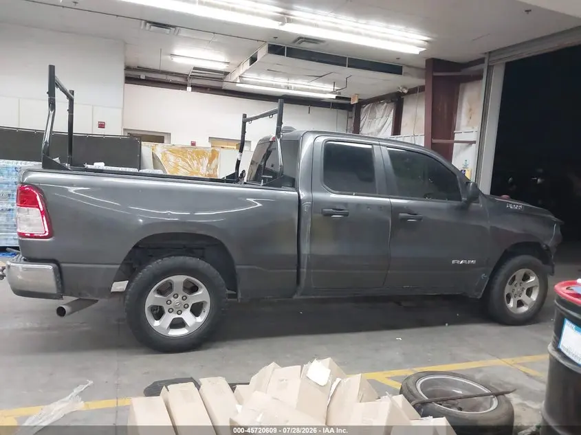 2019 RAM 1500 TRADESMAN  4X2 6'4 BOX