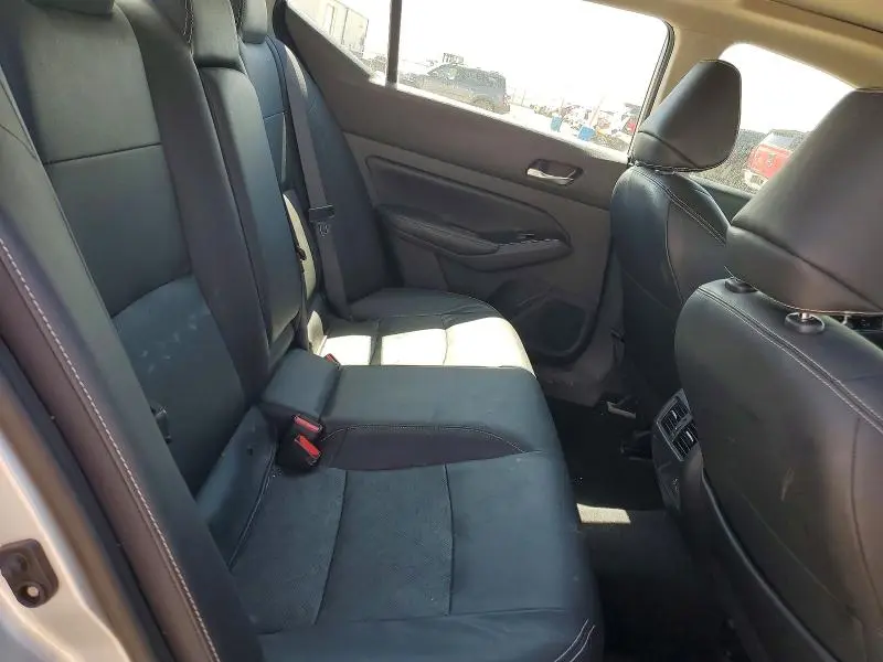 2023 NISSAN ALTIMA SL  