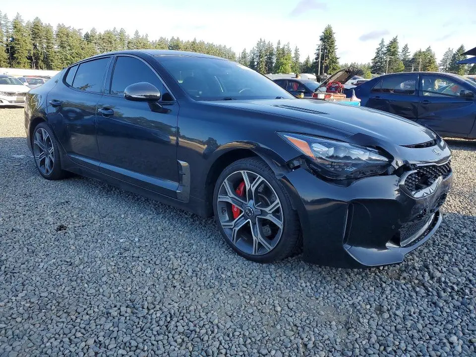 2020 KIA STINGER GT  