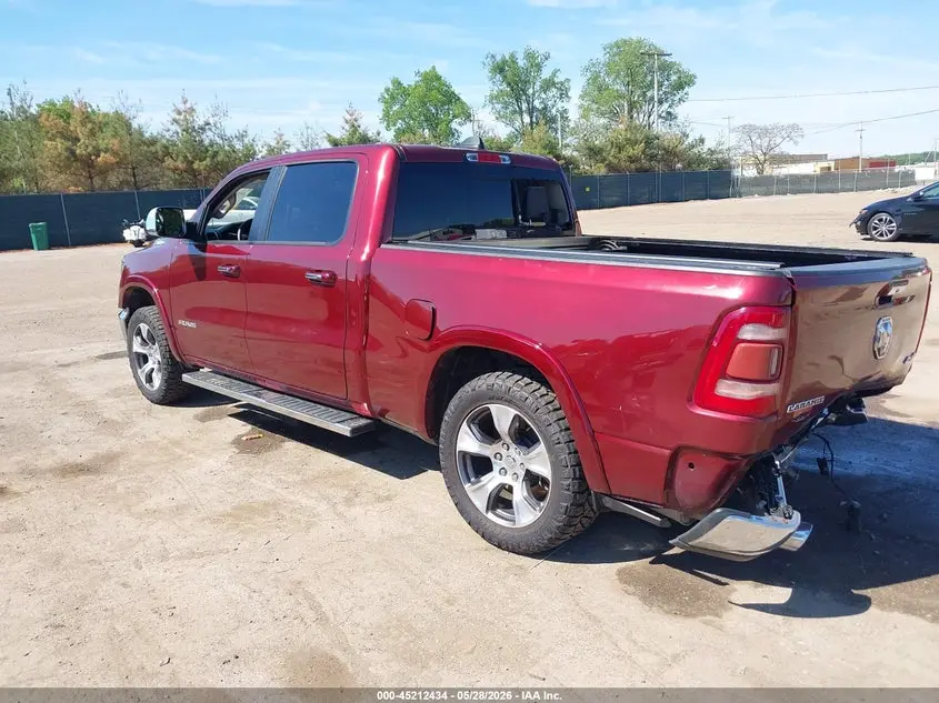2019 RAM 1500 LARAMIE  4X4 6'4 BOX