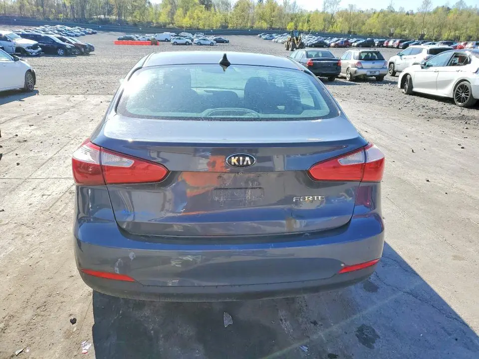 2016 KIA FORTE LX  