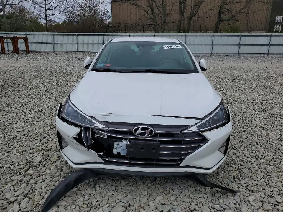 2019 HYUNDAI ELANTRA SEL  