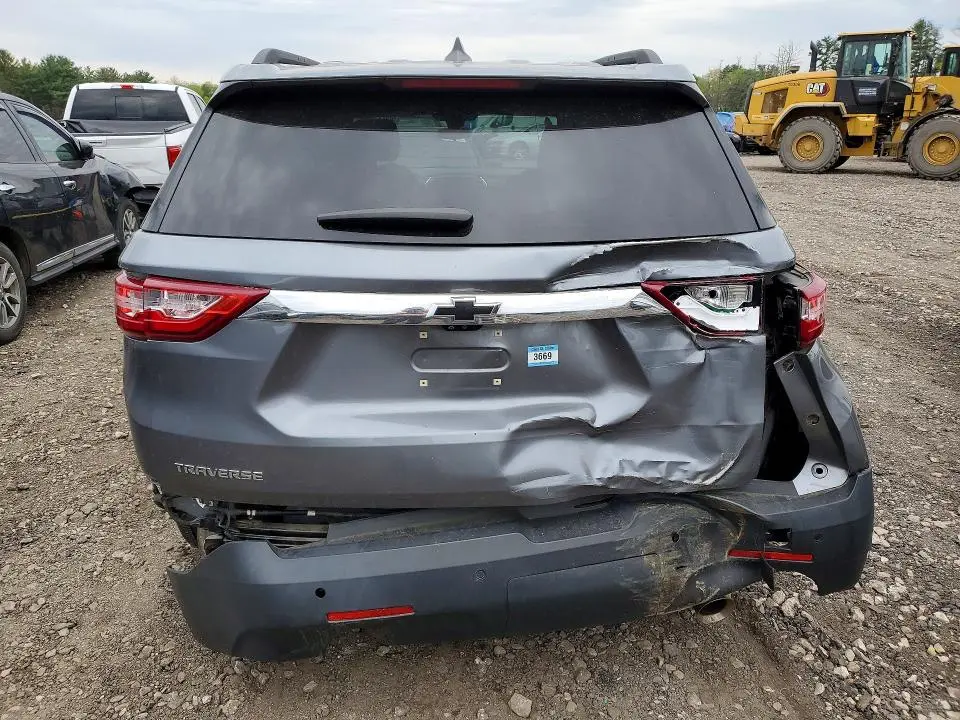2021 CHEVROLET TRAVERSE LT  