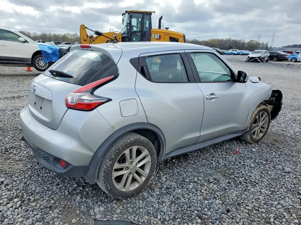 2015 NISSAN JUKE S  