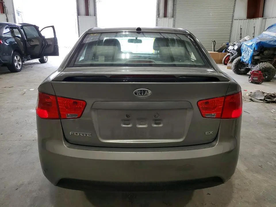 2011 KIA FORTE EX  