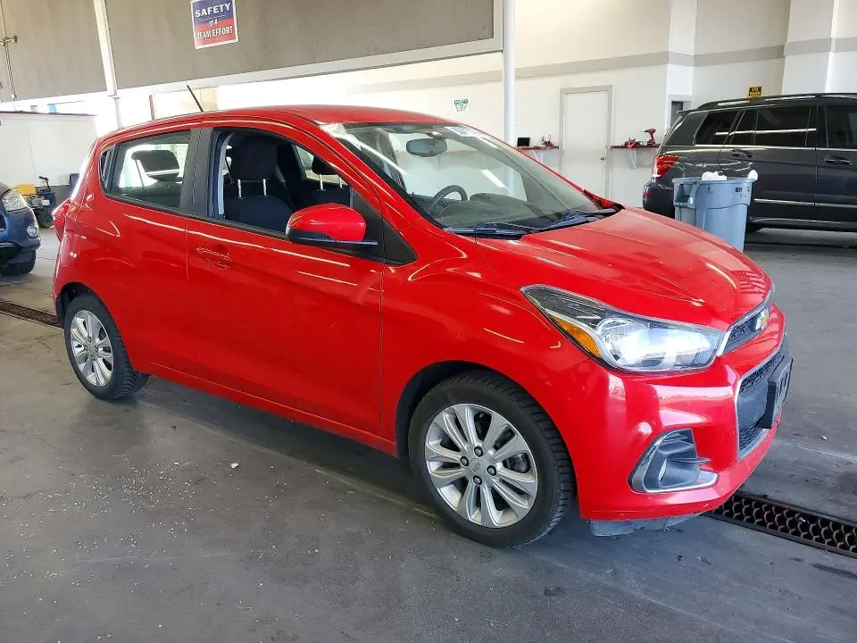 2016 CHEVROLET SPARK 1LT  