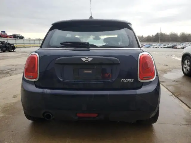 2017 MINI COOPER 