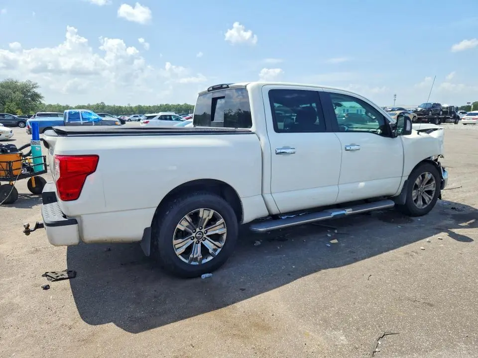 2019 NISSAN TITAN SV  