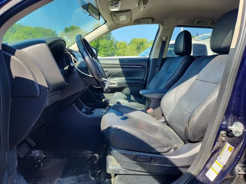 2016 MITSUBISHI OUTLANDER SE  