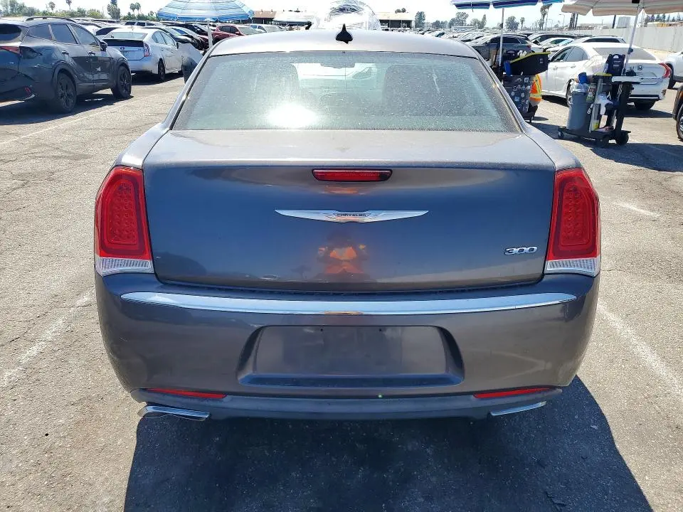 2015 CHRYSLER 300 LIMITED  