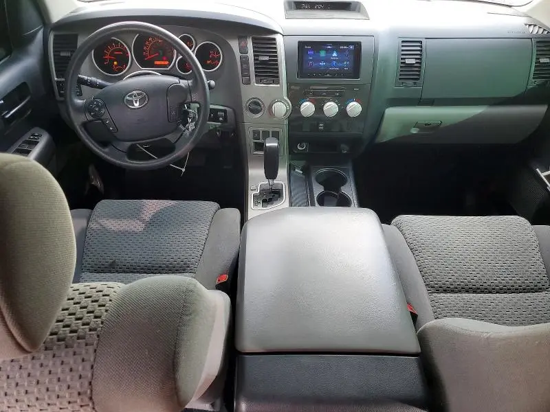2013 TOYOTA TUNDRA CREWMAX SR5  