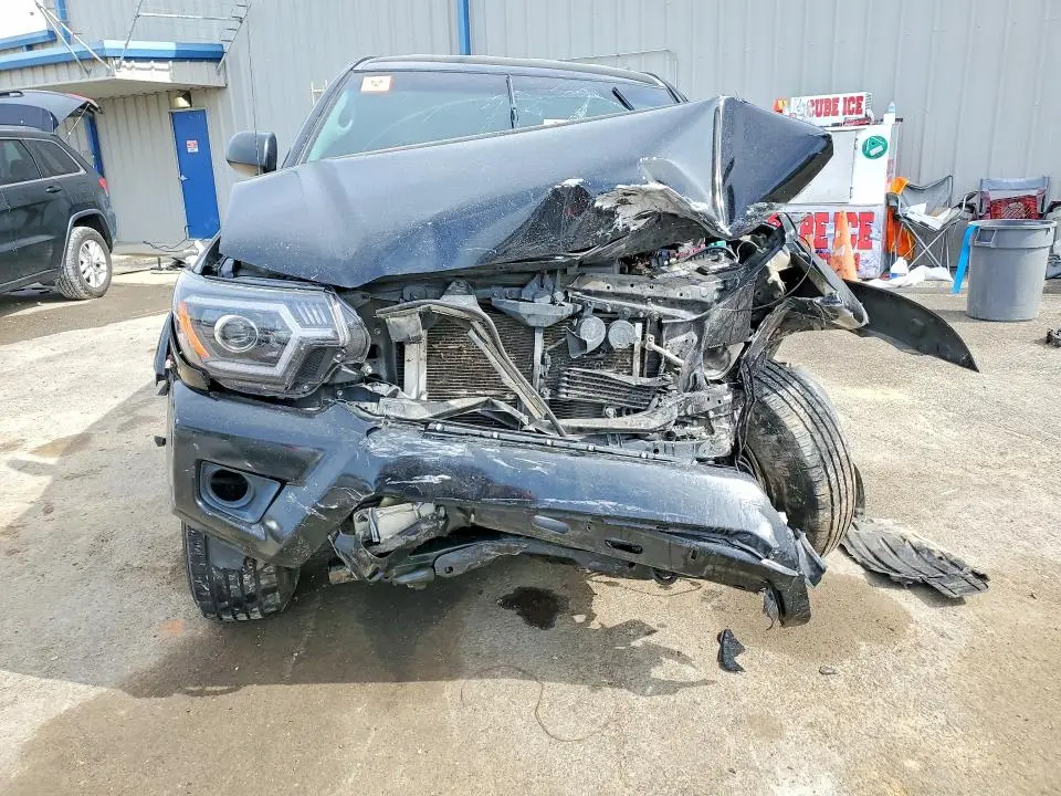 2013 TOYOTA TACOMA V6  