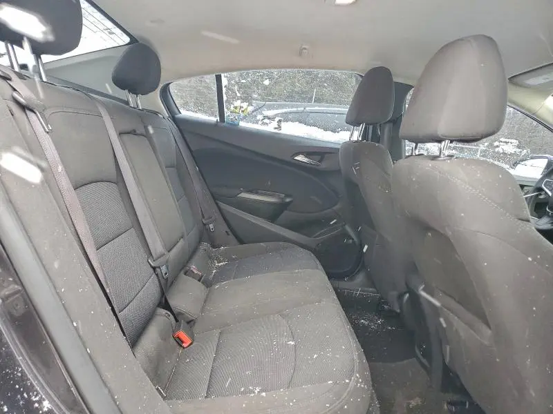 2017 CHEVROLET CRUZE LT  