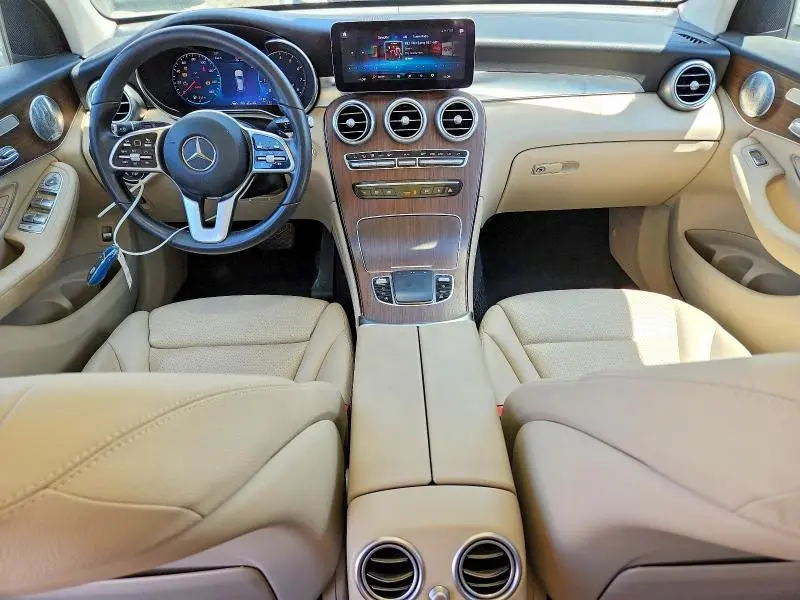 2020 MERCEDES-BENZ GLC 300 4MATIC  