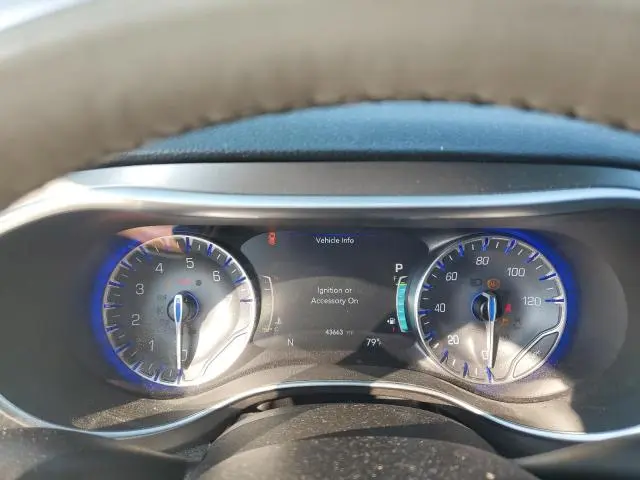 2019 CHRYSLER PACIFICA LIMITED  