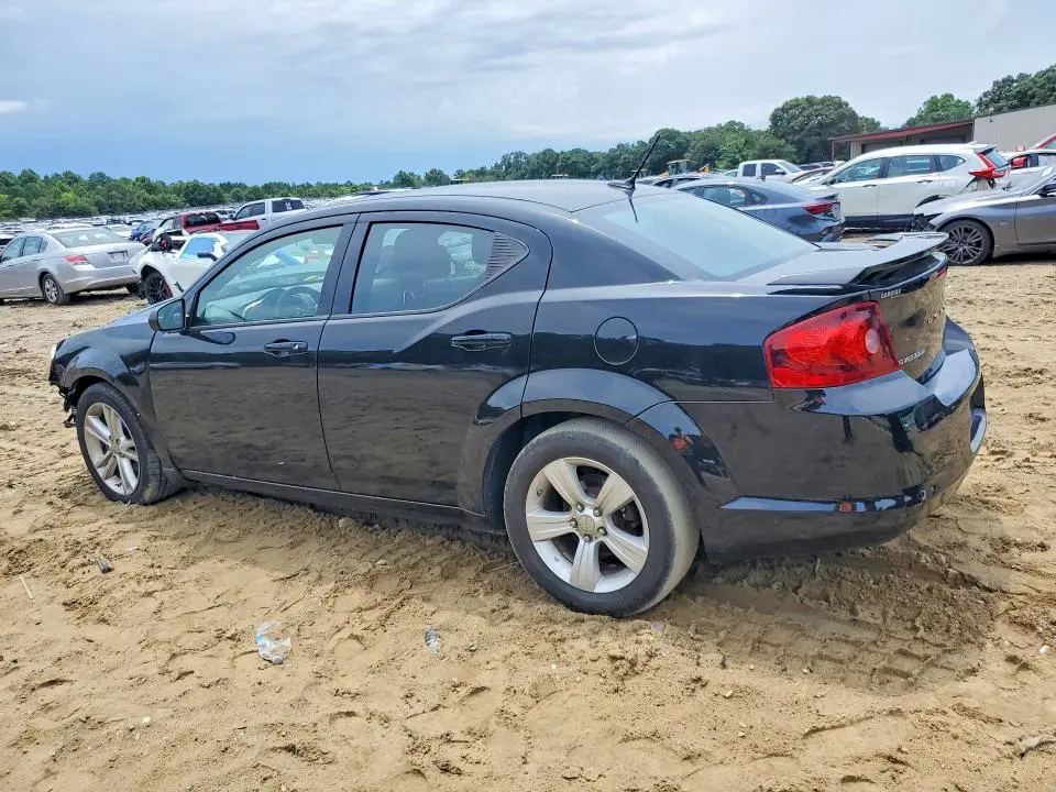 2013 DODGE AVENGER SE  