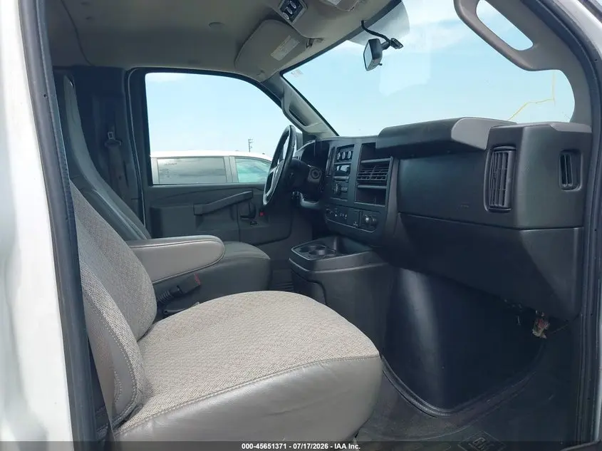 2019 CHEVROLET EXPRESS 3500 LS