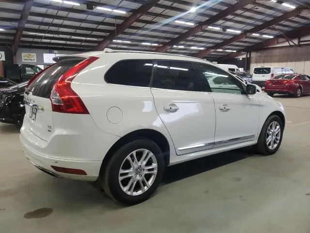 2015 VOLVO XC60 T5 PREMIER  