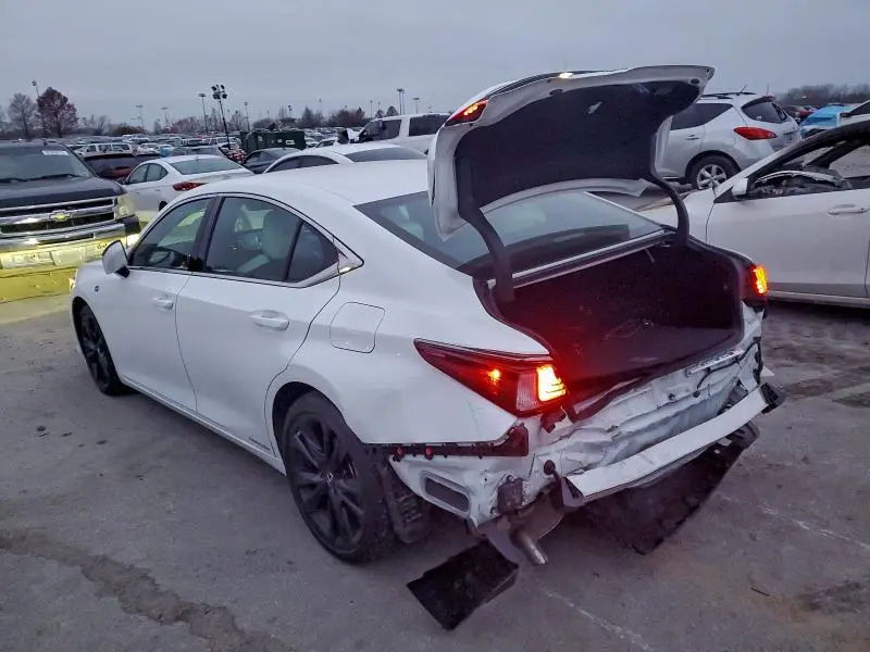 2022 LEXUS ES 300H BASE  