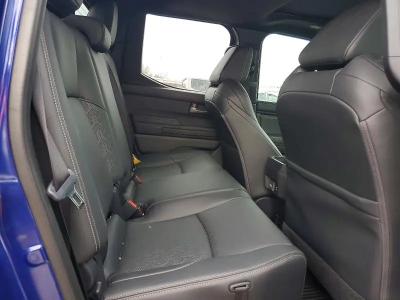 2024 TOYOTA TACOMA LIMITED  