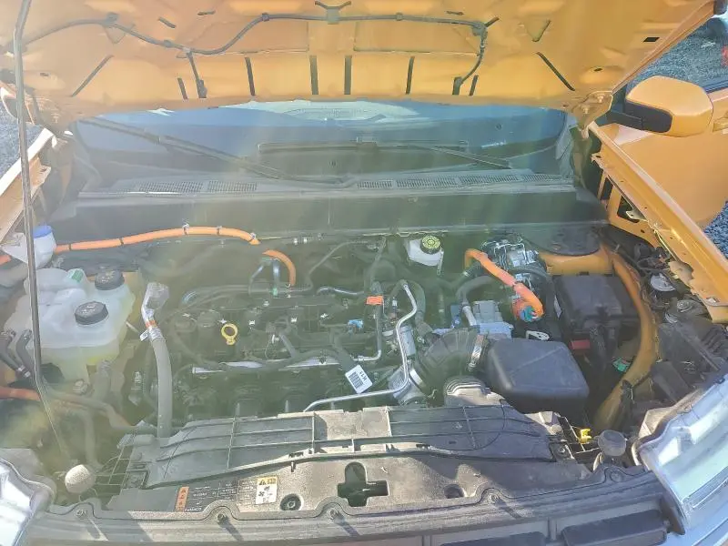 2022 FORD MAVERICK XL  