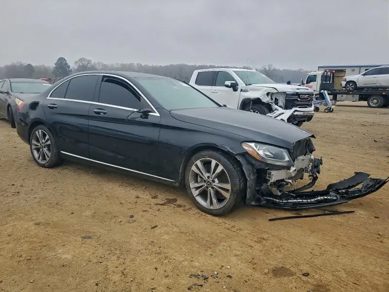 2018 MERCEDES-BENZ C 300  
