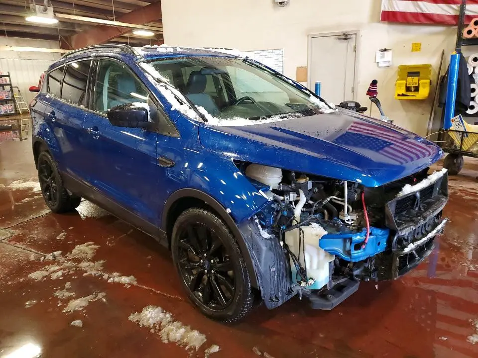 2019 FORD ESCAPE SE  
