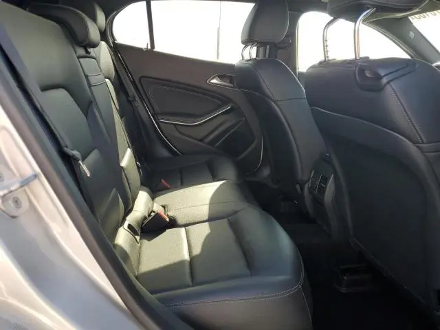 2016 MERCEDES-BENZ GLA 250 4MATIC  