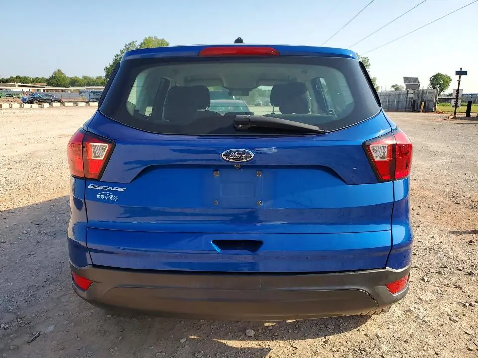 2019 FORD ESCAPE S  
