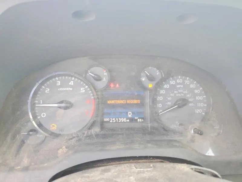 2015 TOYOTA TUNDRA SR  