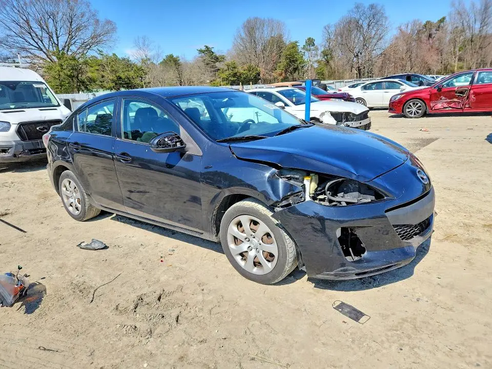 2013 MAZDA 3 I  