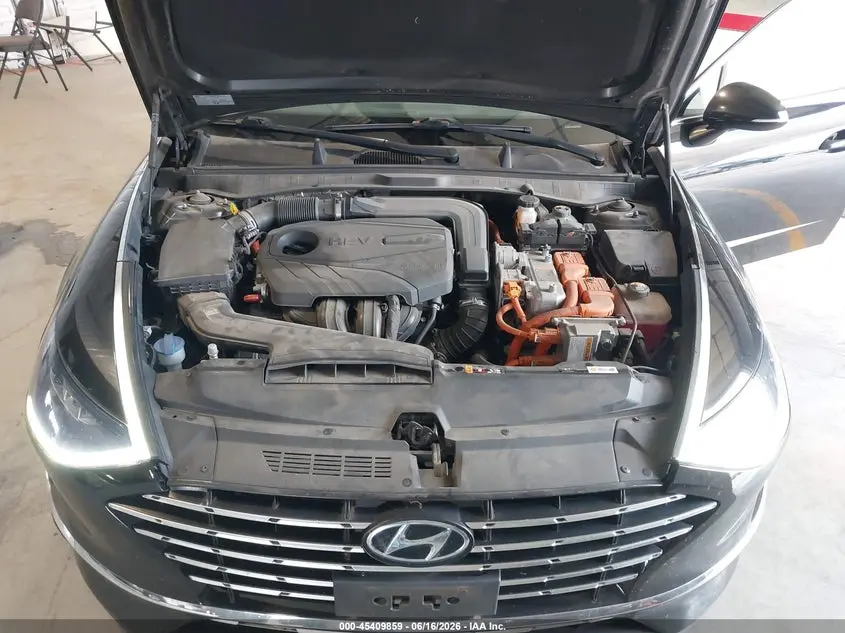 2021 HYUNDAI SONATA BLUE