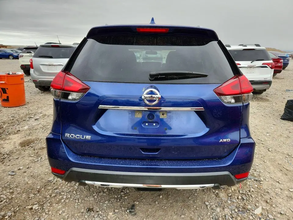 2017 NISSAN ROGUE S  