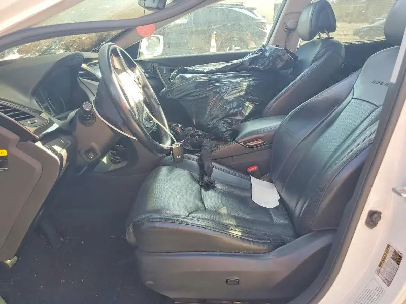 2012 HYUNDAI AZERA   