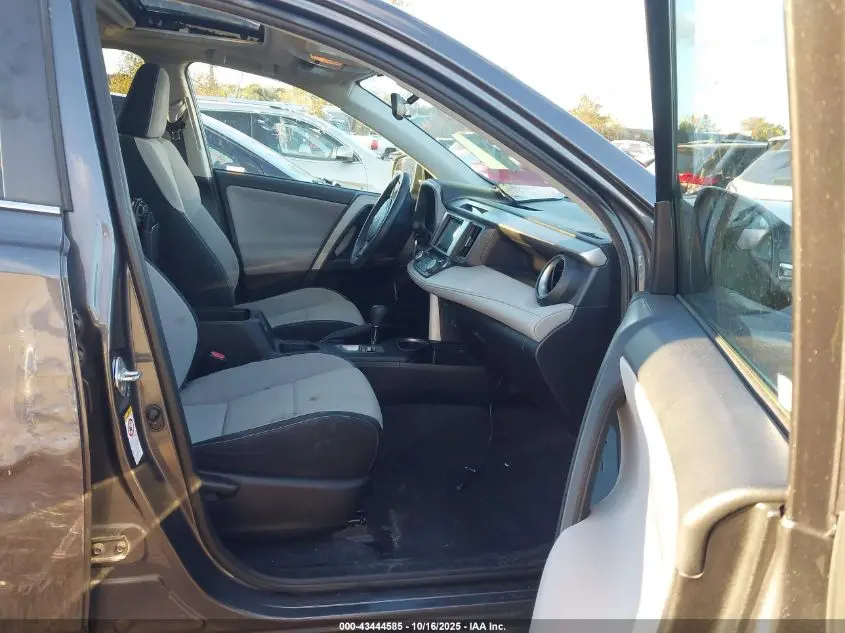 2016 TOYOTA RAV4 XLE