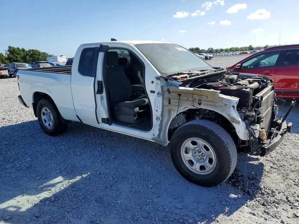2024 NISSAN FRONTIER S  
