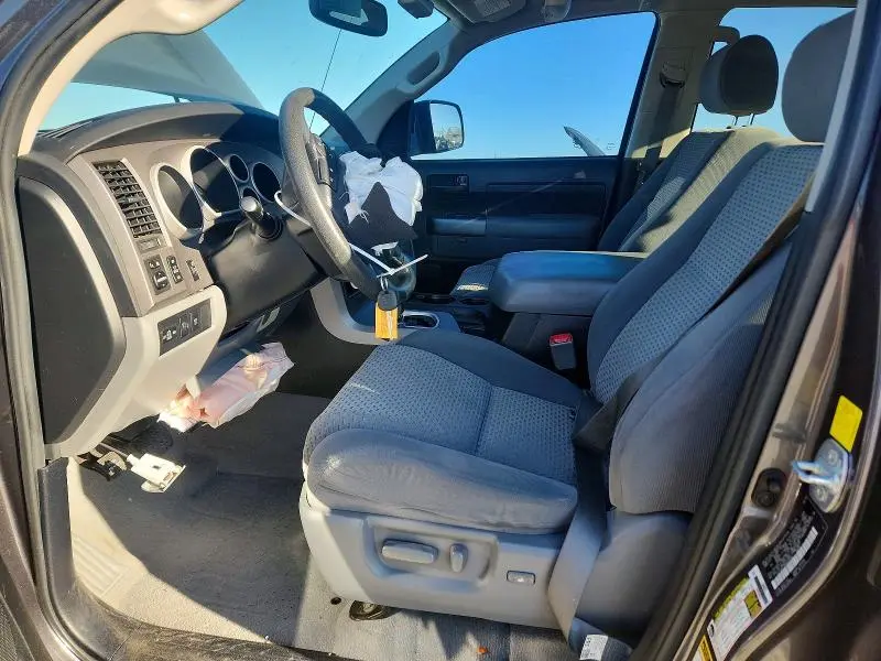 2011 TOYOTA TUNDRA DOUBLE CAB SR5  