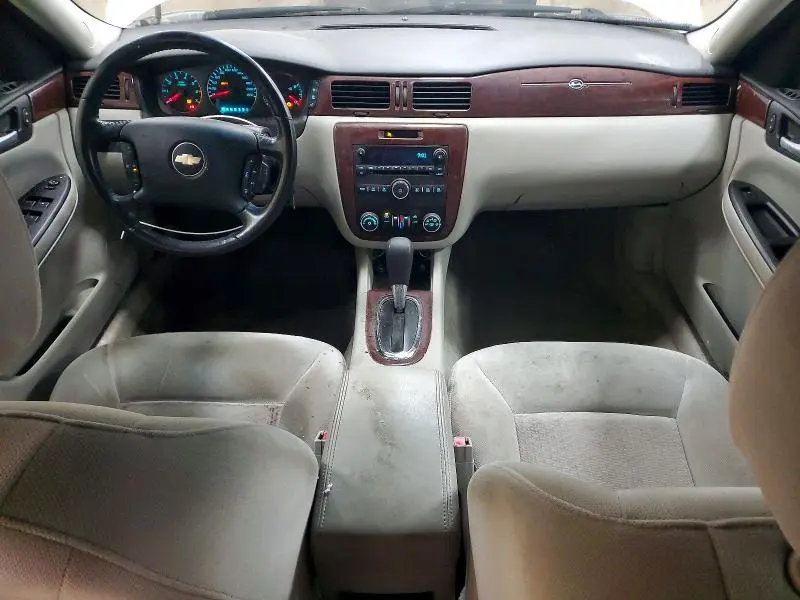 2010 CHEVROLET IMPALA LT  