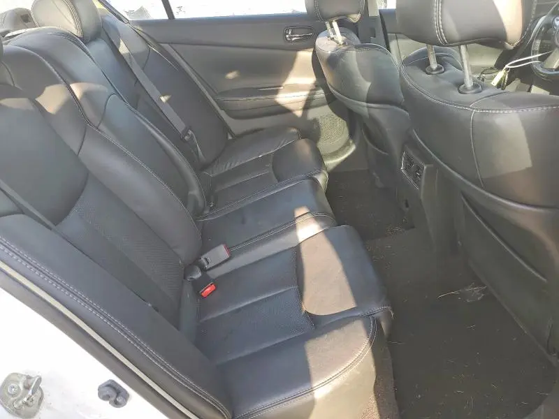 2011 NISSAN MAXIMA S  