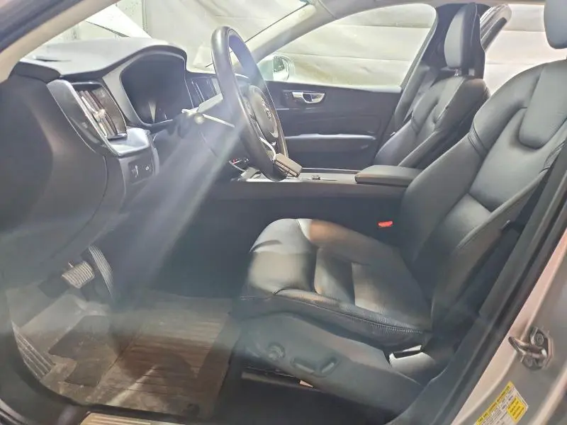 2018 VOLVO XC60 T6  