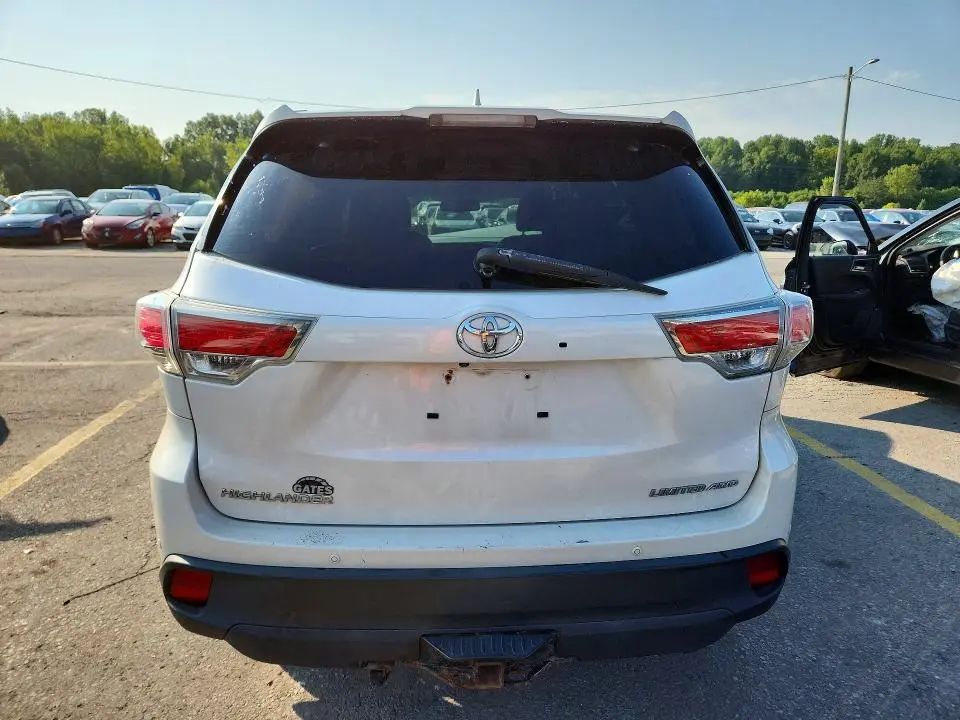 2015 TOYOTA HIGHLANDER LIMITED  