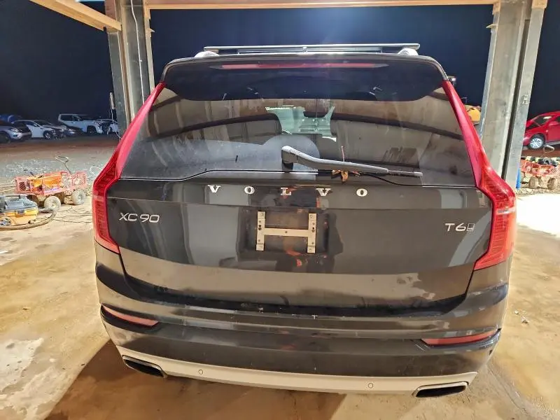2016 VOLVO XC90 T6  