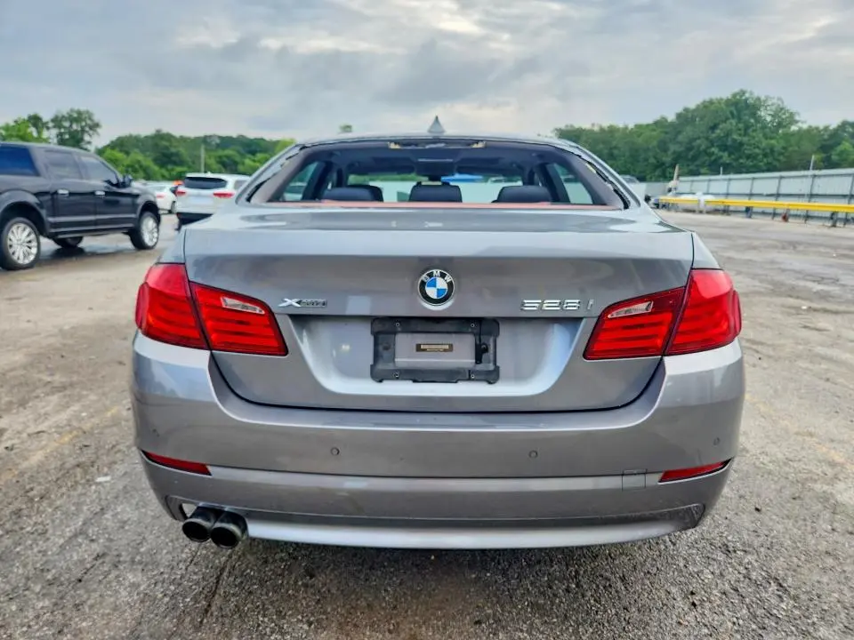 2013 BMW 528 XI  